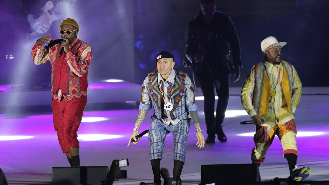 The Black Eyed Peas Tops Charts Al Bawaba